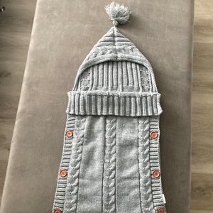 Knitted blanket for newborn pics. $20 obo